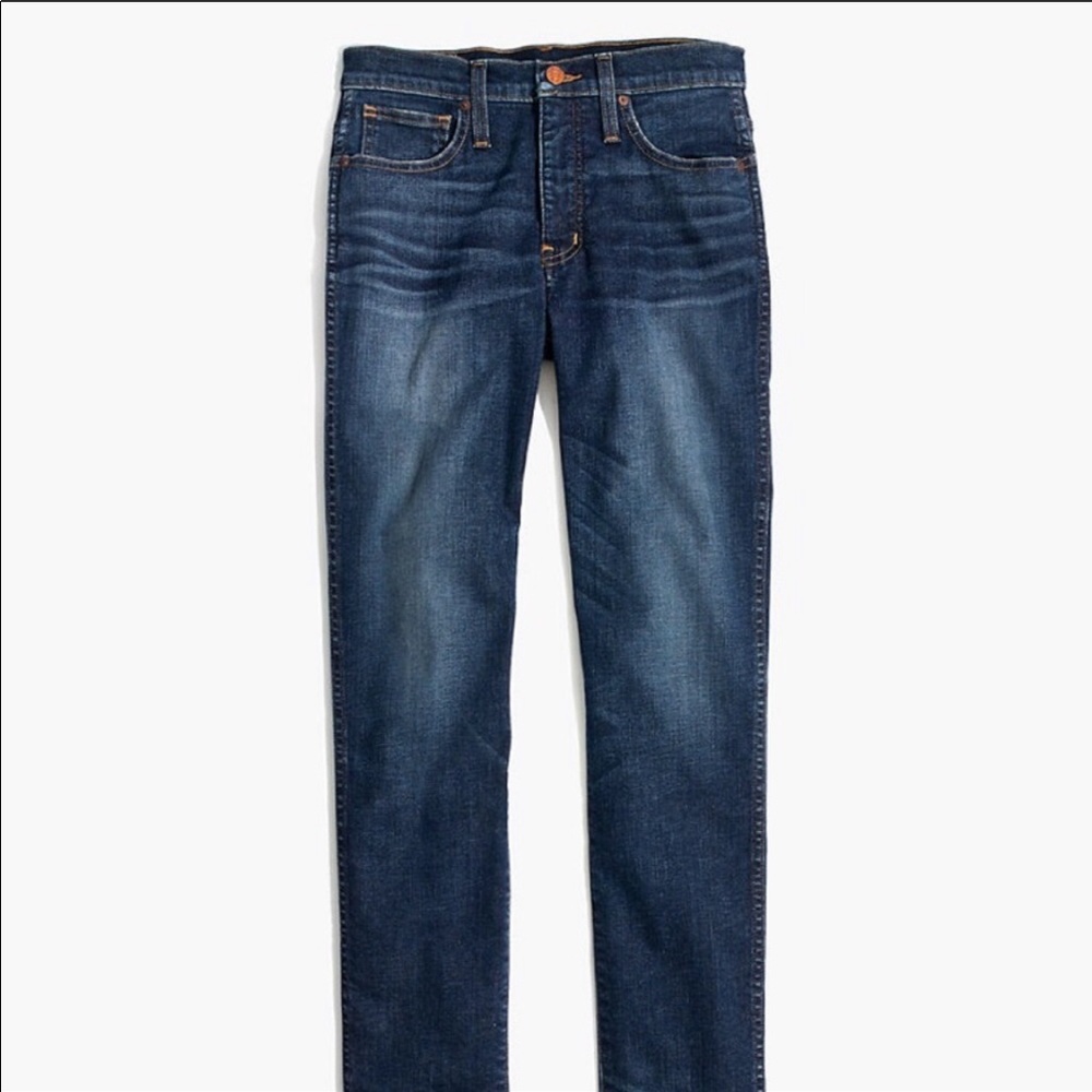 Slim straight leg 23